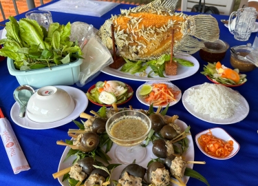 Ẩm thực sân vườn