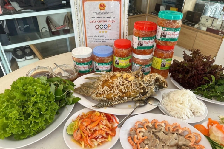 ĐẶC SẢN MẮM TÉP THÚY NGUYỄN 