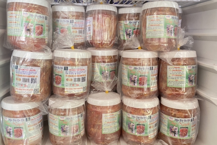 ĐẶC SẢN MẮM TÉP THÚY NGUYỄN 
